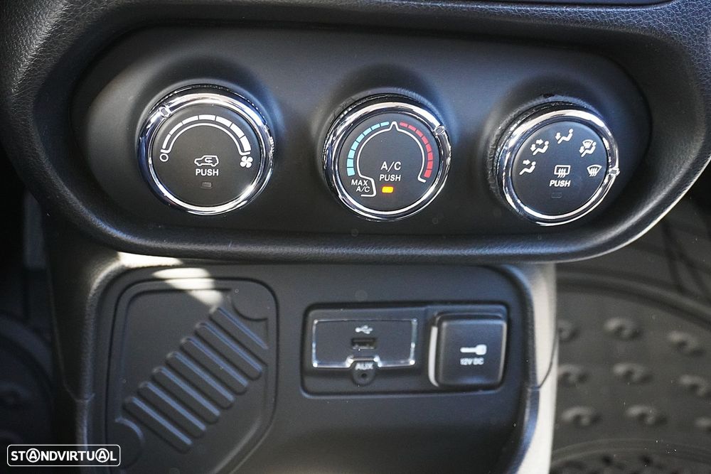 Jeep Renegade 1.6 MJD Longitude - 34