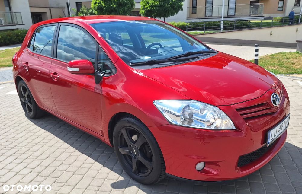 Toyota Auris - 4