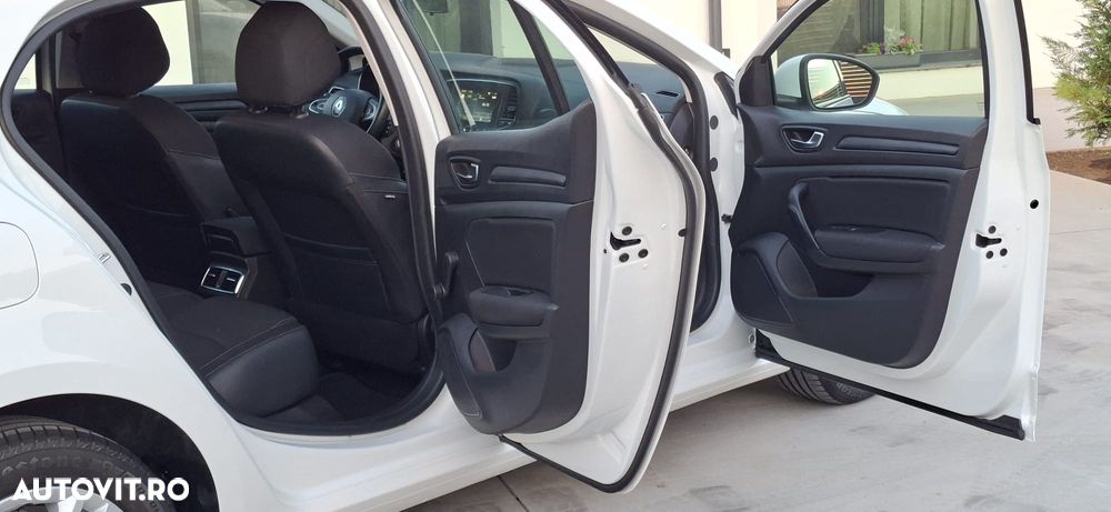 Renault Megane - 14