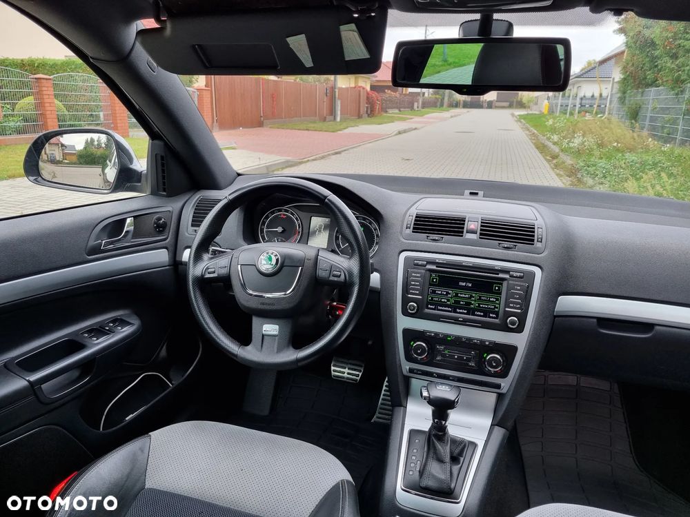Skoda Octavia 2.0 TDI DPF RS DSG - 12