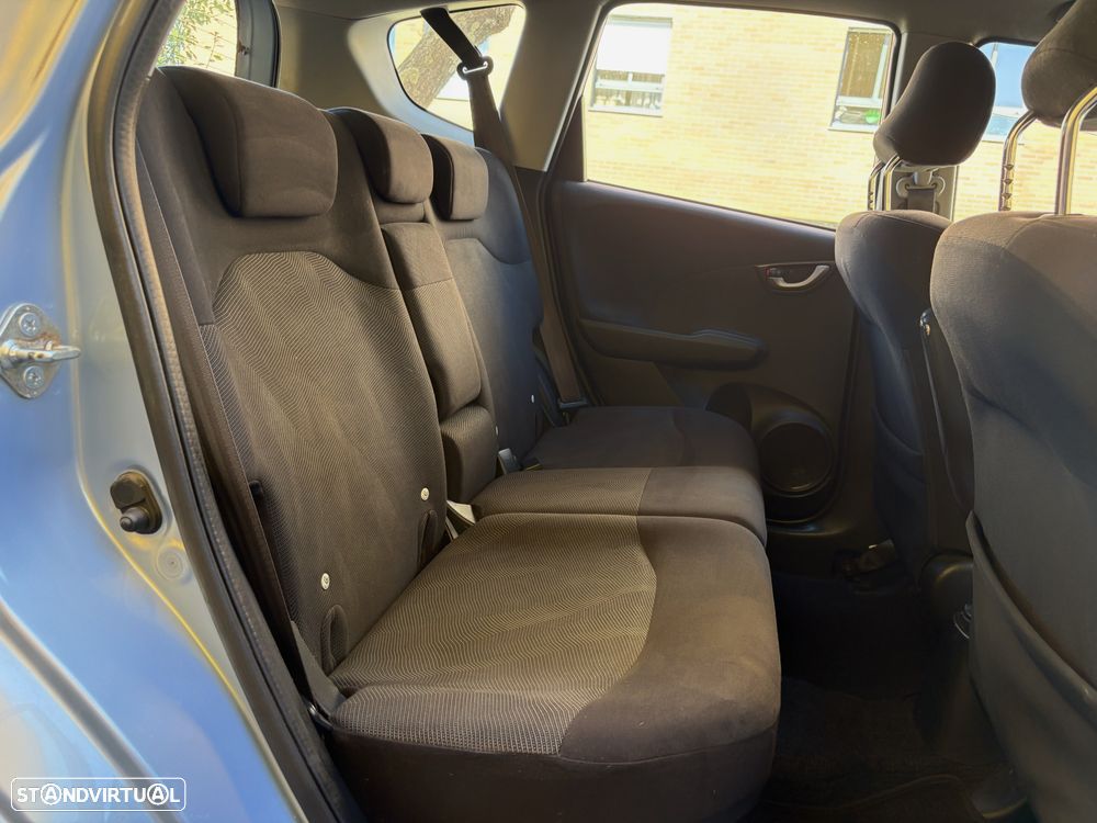 Honda Jazz 1.4 i-VTEC Executive - 19