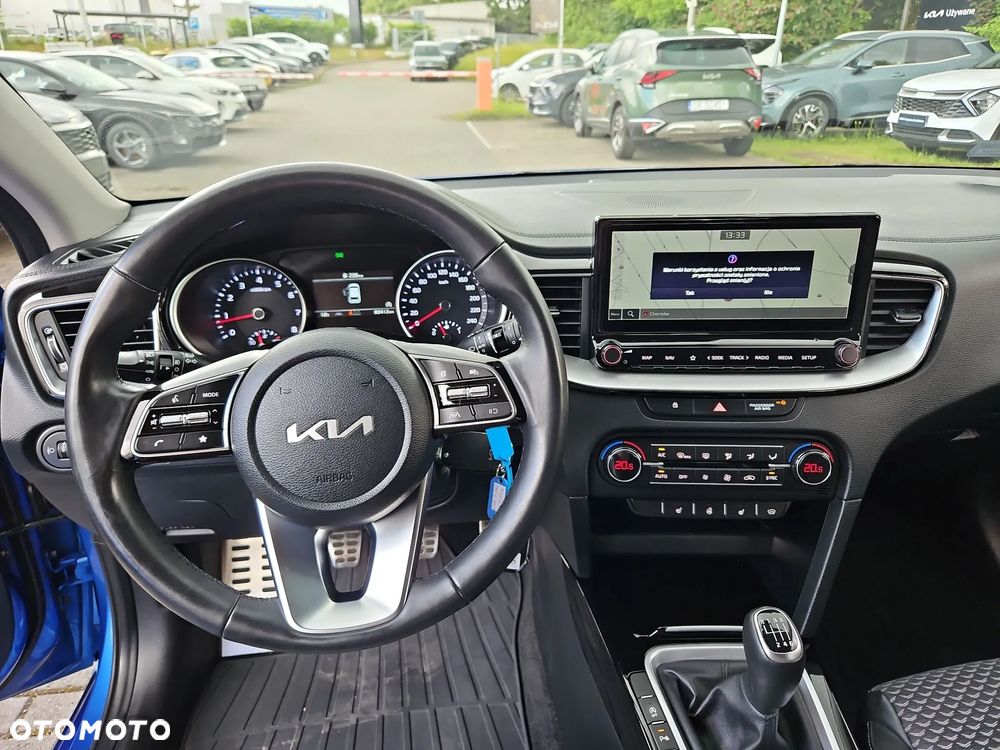 Kia Ceed 1.5 T-GDI Business Line - 14