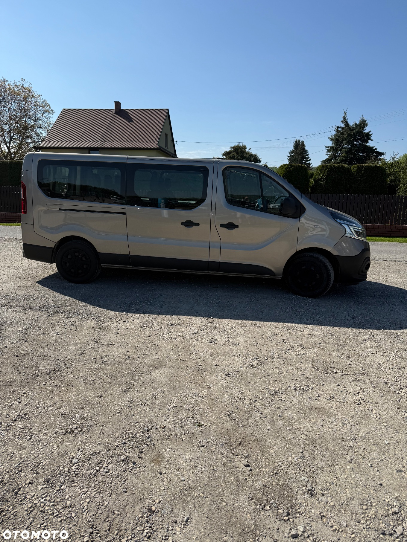 Renault Trafic SpaceClass 2.0 dCi - 4