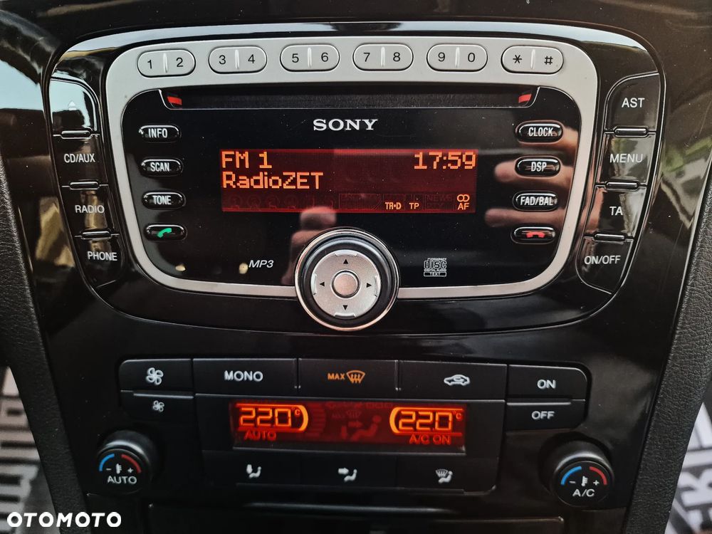 Ford S-Max 2.0 TDCi DPF Titanium MPS6 - 26