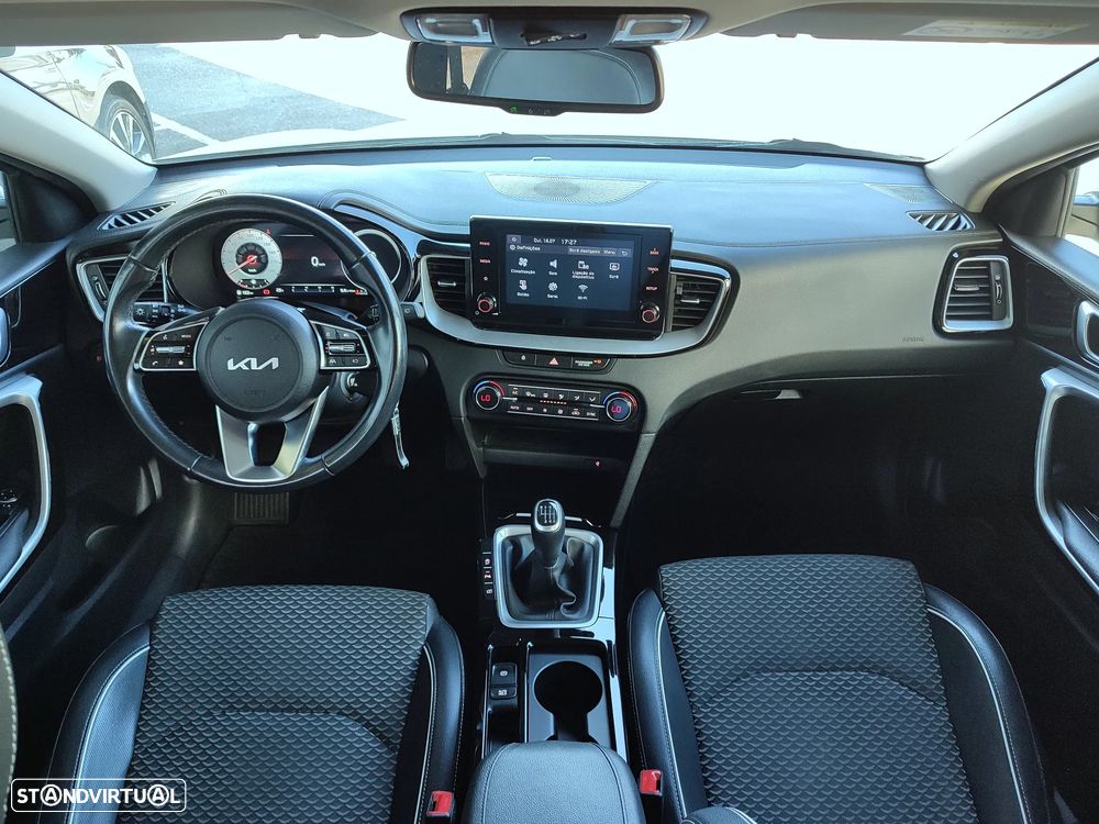 Kia Ceed SW 1.0 T-GDI Sport - 12