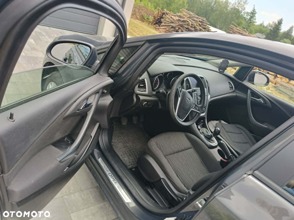 Opel Astra - 8