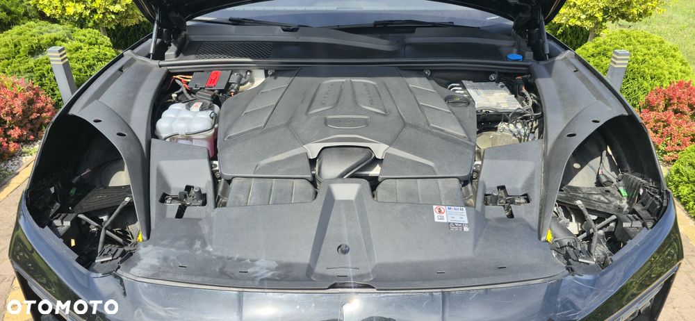 Porsche Cayenne Standard - 32