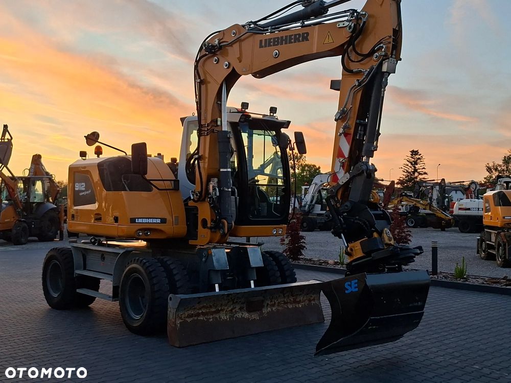 Liebherr A912 ROTOTILT ze szczypcami Super Stan - 9