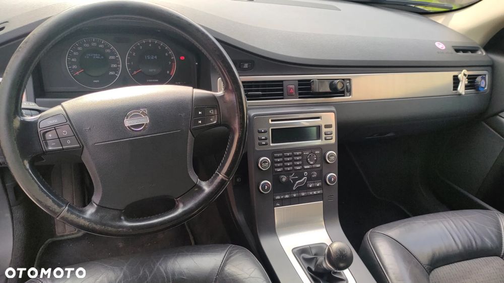 Volvo V70 2.0 Momentum - 13