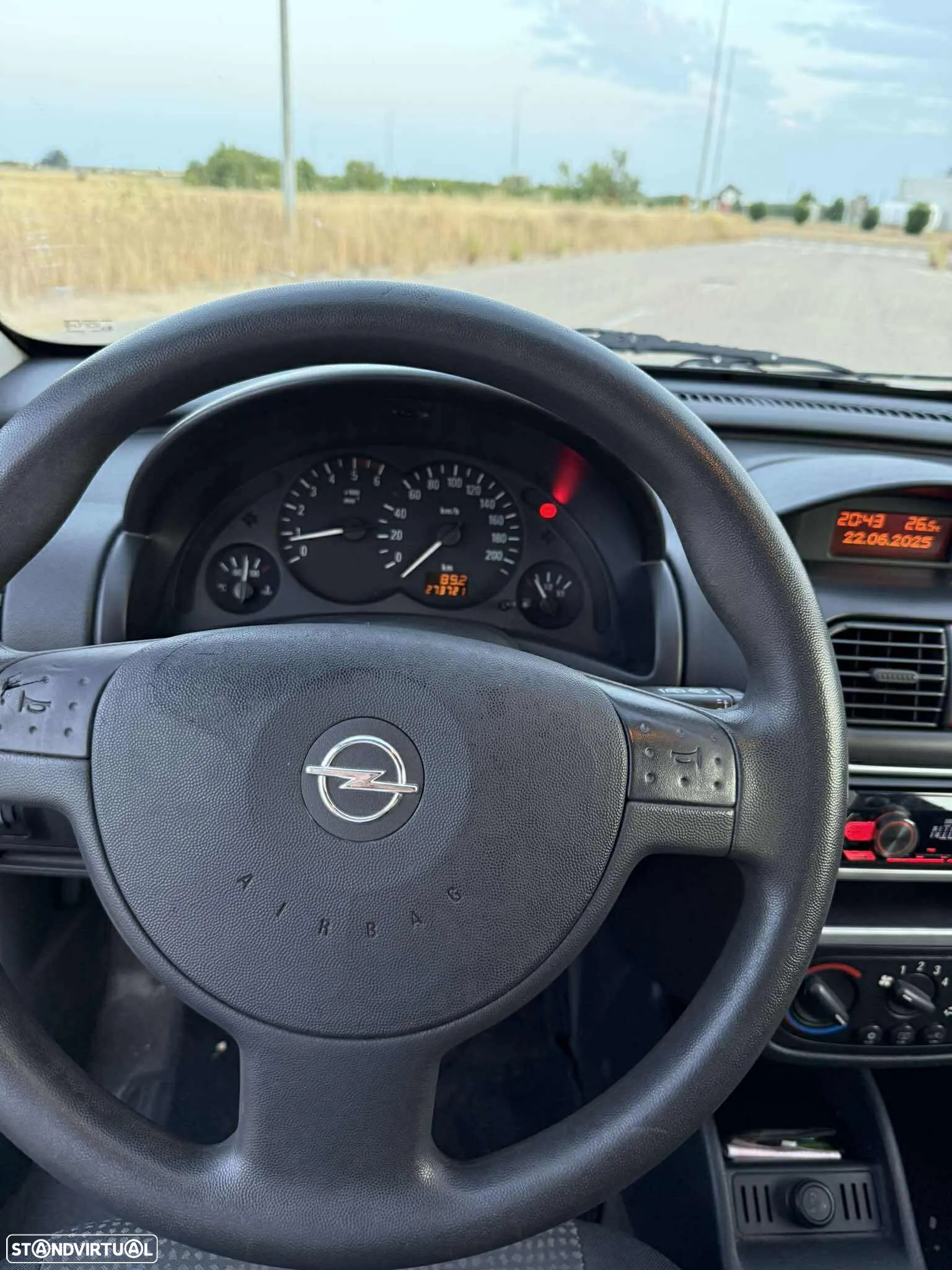 Opel Corsa 1.3 CDTi Cosmo - 24