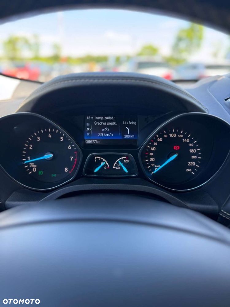 Ford Kuga - 19