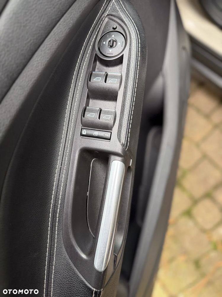 Ford C-MAX 2.0 TDCi Titanium ASS - 17