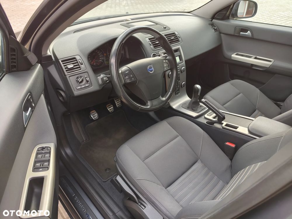 Volvo V50 DPF D2 Business Edition - 26