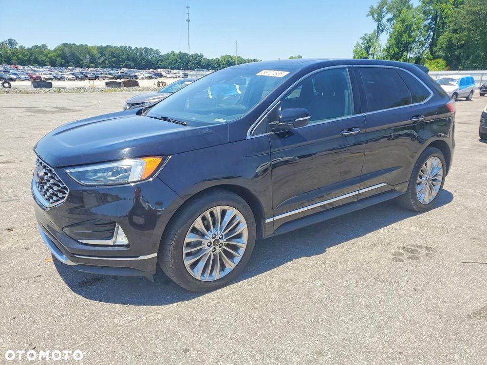Ford Edge - 1