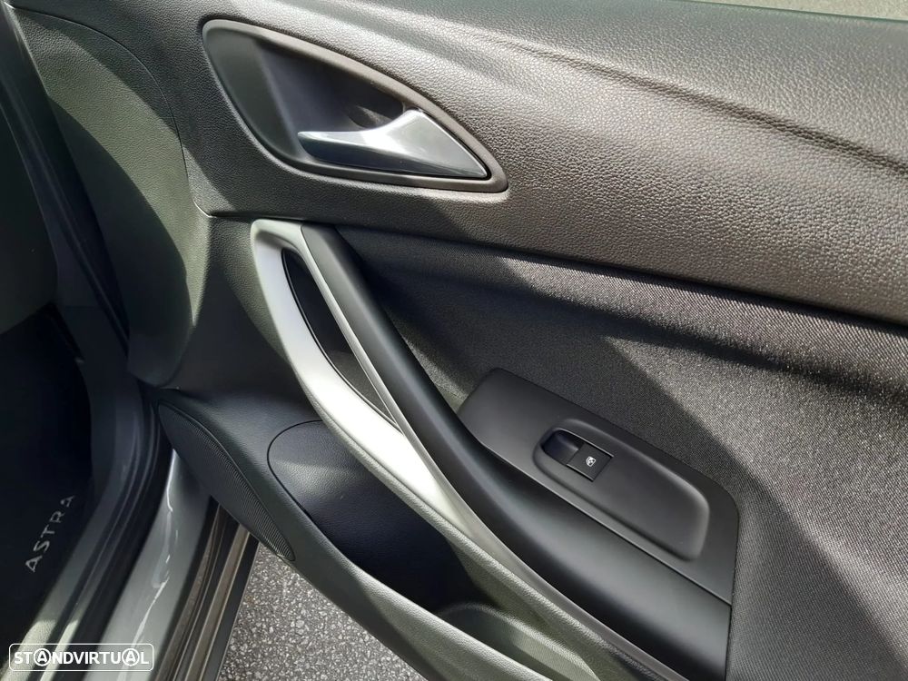 Opel Astra Sports Tourer 1.6 CDTI Ecotec Edition S/S - 16