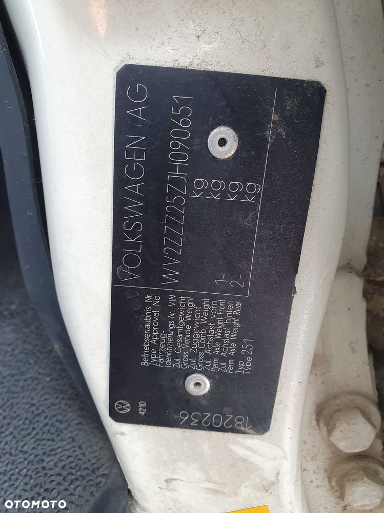 Volkswagen Transporter - 8