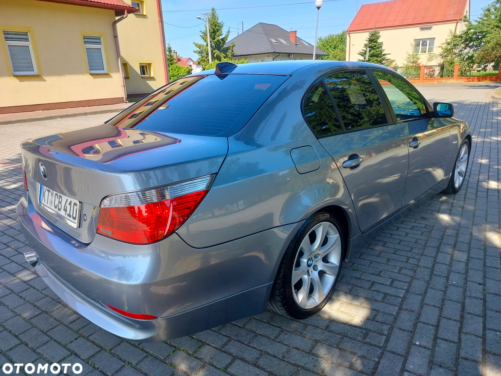 BMW Seria 5 525i - 11