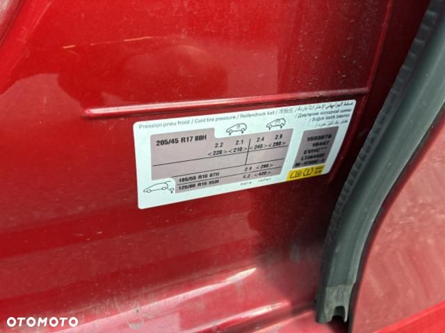Peugeot 208 PureTech 130 EAT8 Allure - 4