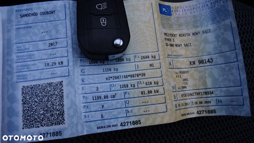 Peugeot 2008 1.2 Pure Tech GPF Allure S&S EAT6 - 40