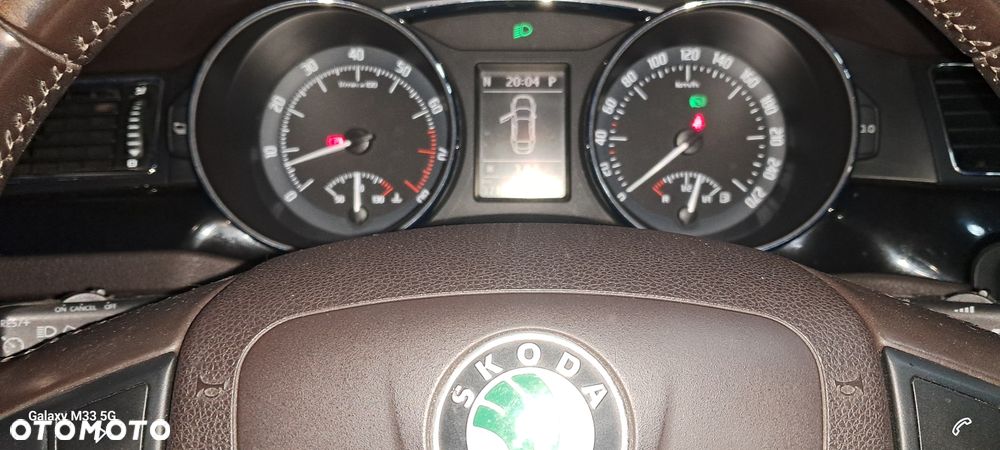 Skoda Superb 3.6 V6 4x4 DSG L&K - 23