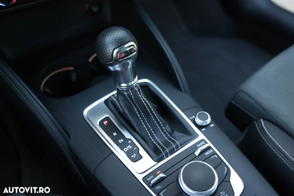 Audi A3 1.4 TFSI Cylinder on demand S tronic S line Sportpaket - 26