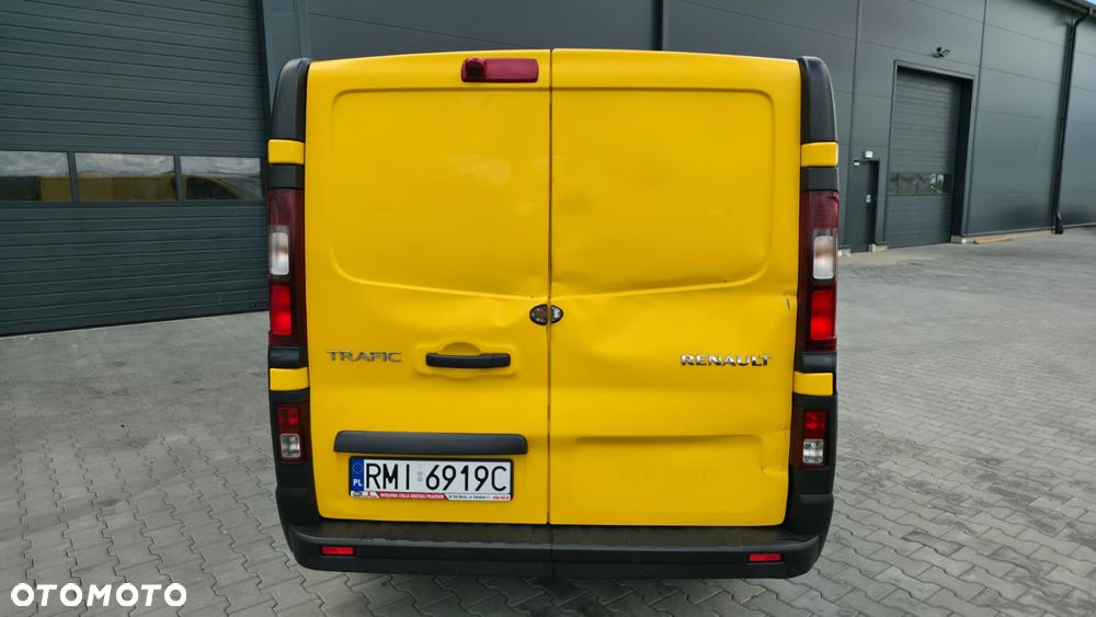 Renault TRAFIC - 8