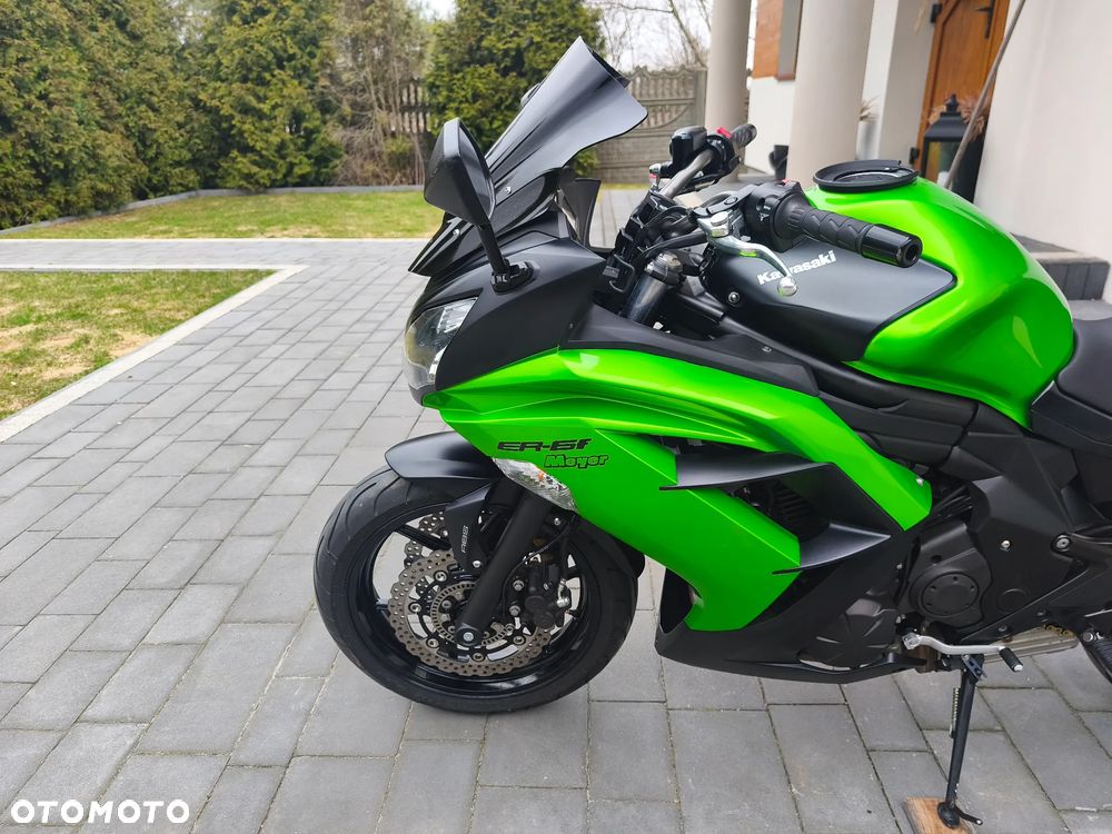 Kawasaki ER - 19
