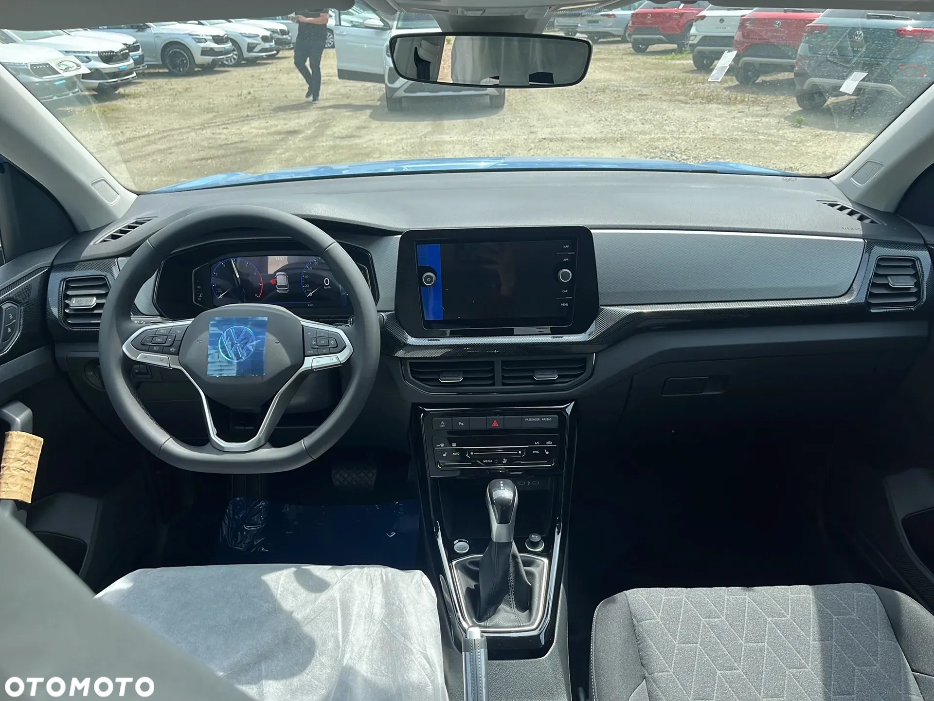 Volkswagen T-Cross 1.0 TSI Life Plus DSG - 11