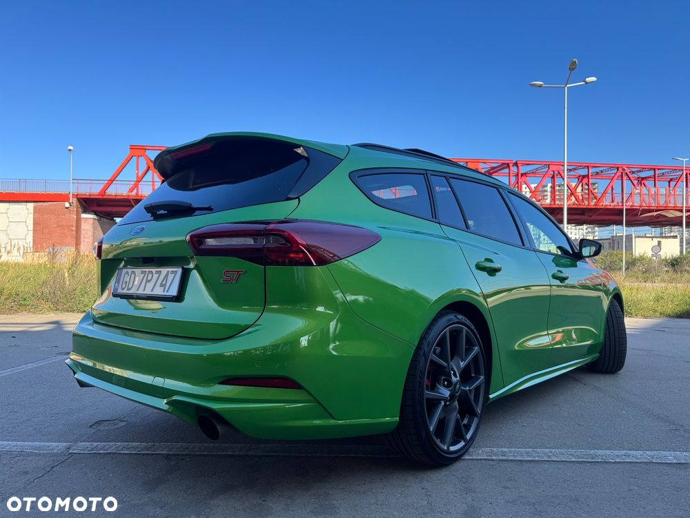 Ford Focus 2.3 EcoBoost ST X - 9