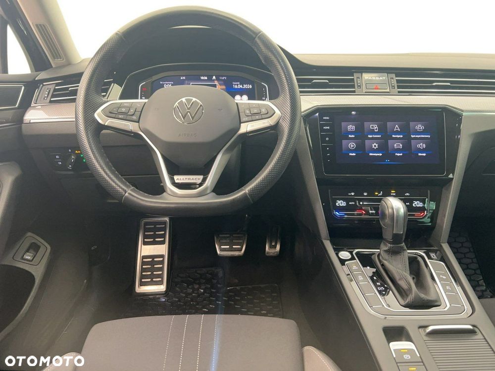 Volkswagen Passat Alltrack 2.0 TDI 4Mot DSG - 9