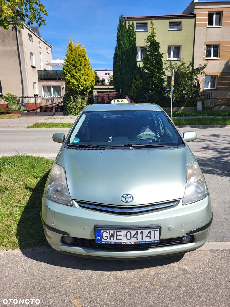 Toyota Prius - 1