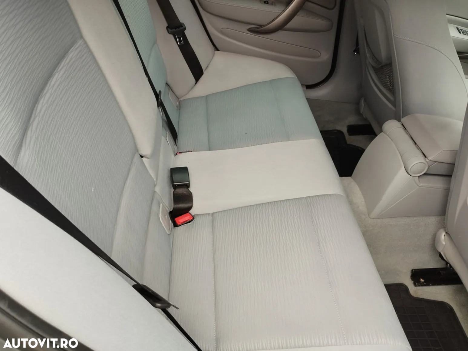 BMW Seria 1 120d - 12