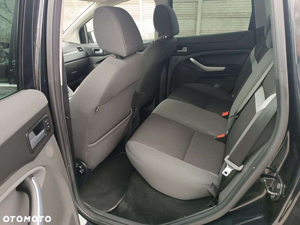 Ford Kuga 2.0 TDCi 2x4 Champions Edition - 7