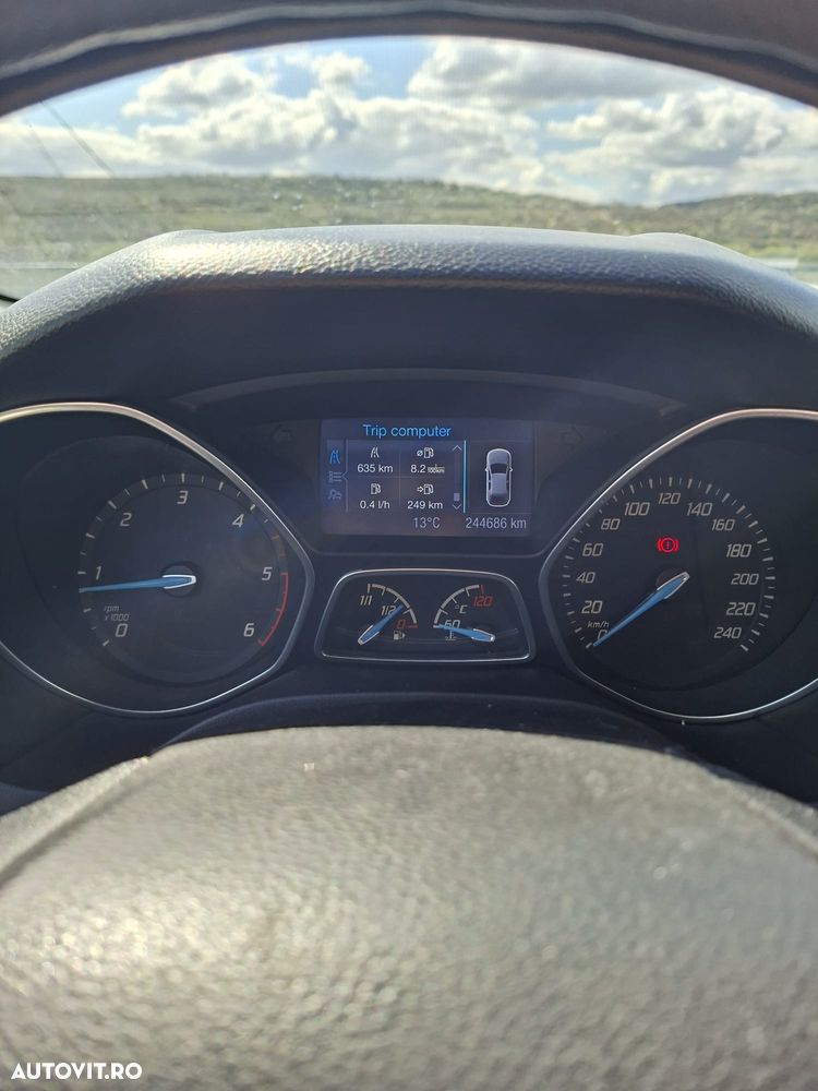 Ford Focus 1.6 TDCI DPF Trend - 3