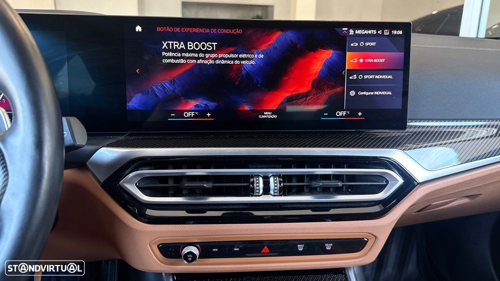 BMW 330 e Pack Desportivo M Pro Auto - 32