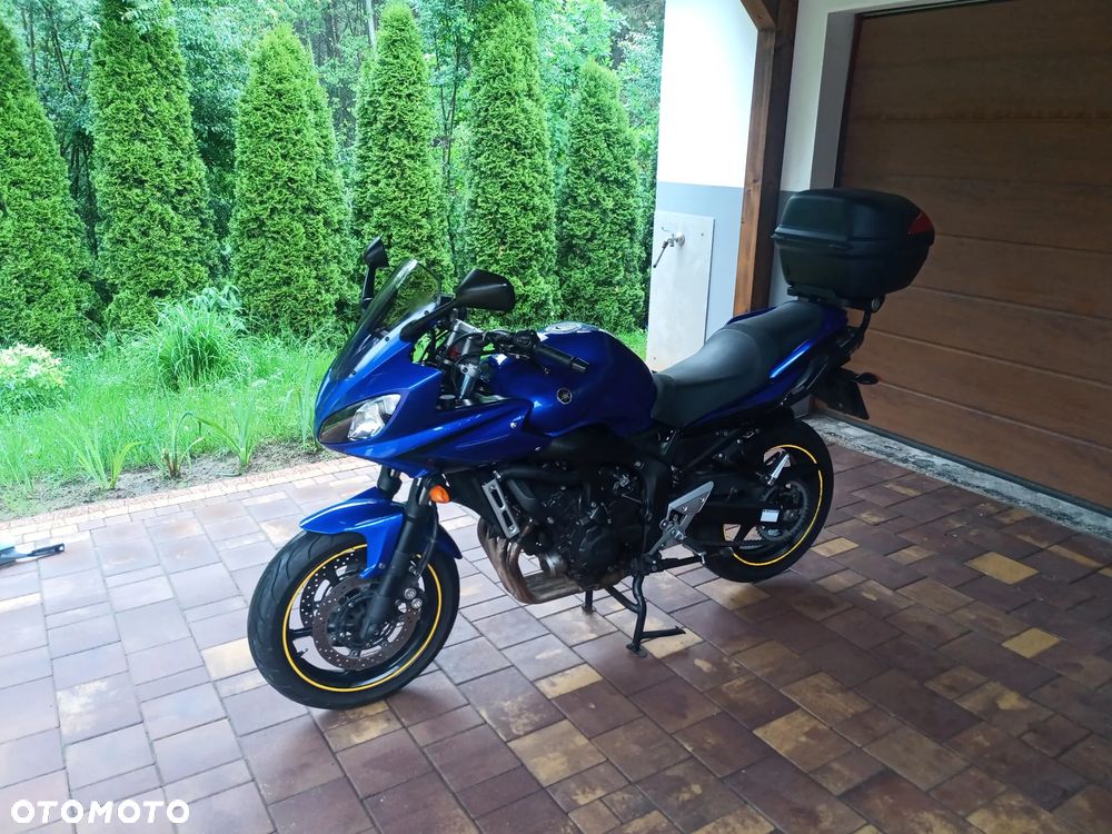 Yamaha FZ6 - 1
