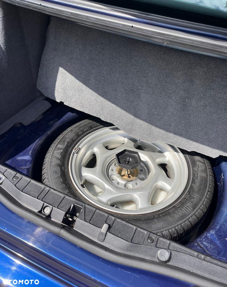 BMW Seria 8 - 11