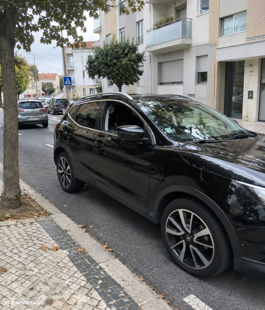 Nissan Qashqai 1.5 dCi Black Edition - 2