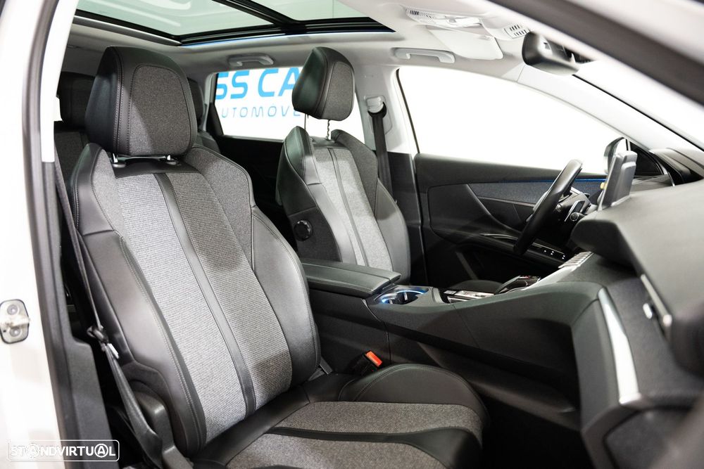 Peugeot 5008 1.2 PureTech Allure EAT8 - 30
