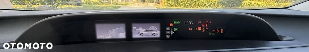 Toyota Prius 1.8 Hybrid Prestige - 8