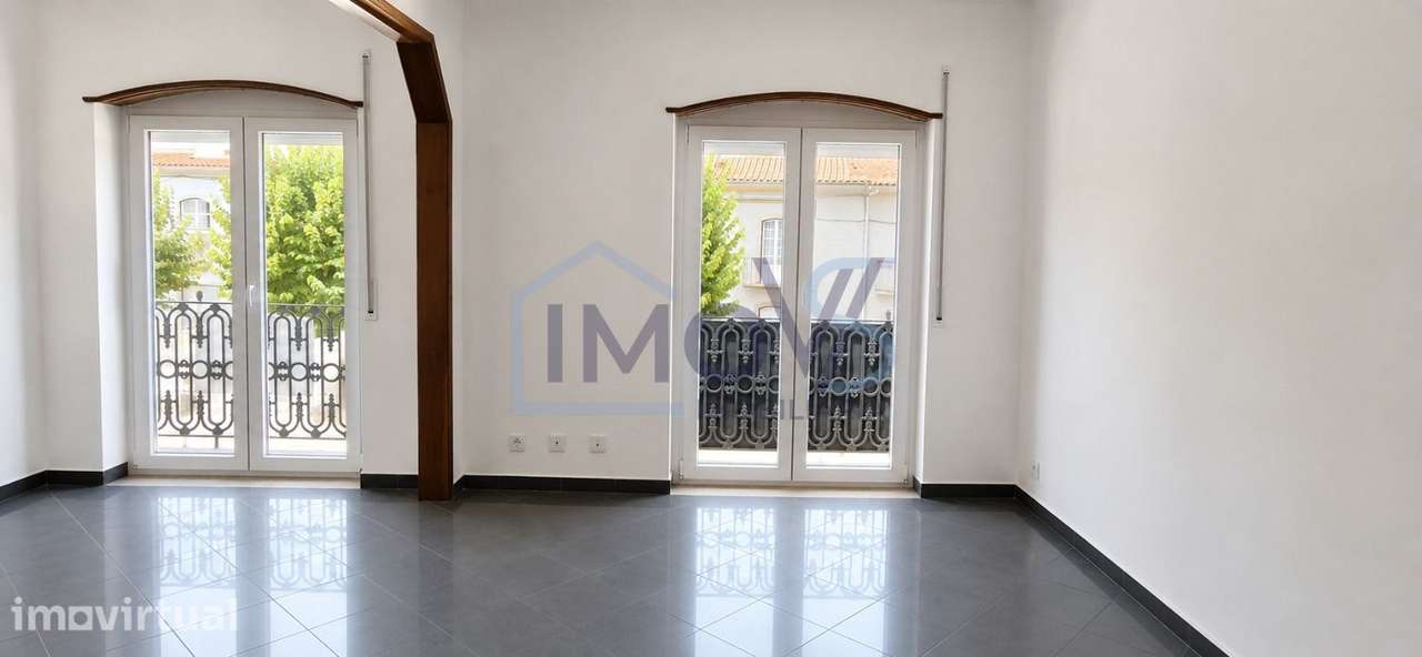Apartamento T3 no Centro de Ferreira do Zêzere – Excelente Oportunidad - Grande imagem: 2/12