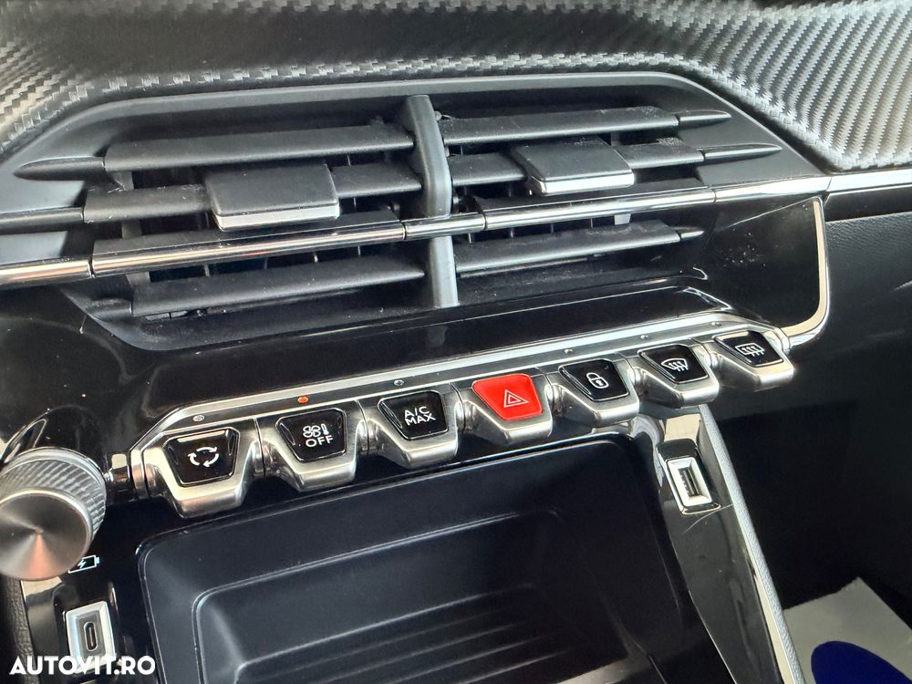 Peugeot 2008 PureTech 100 Allure - 16