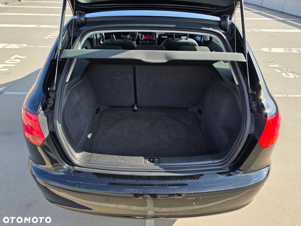 Audi A3 2.0 TDI DPF Attraction - 9