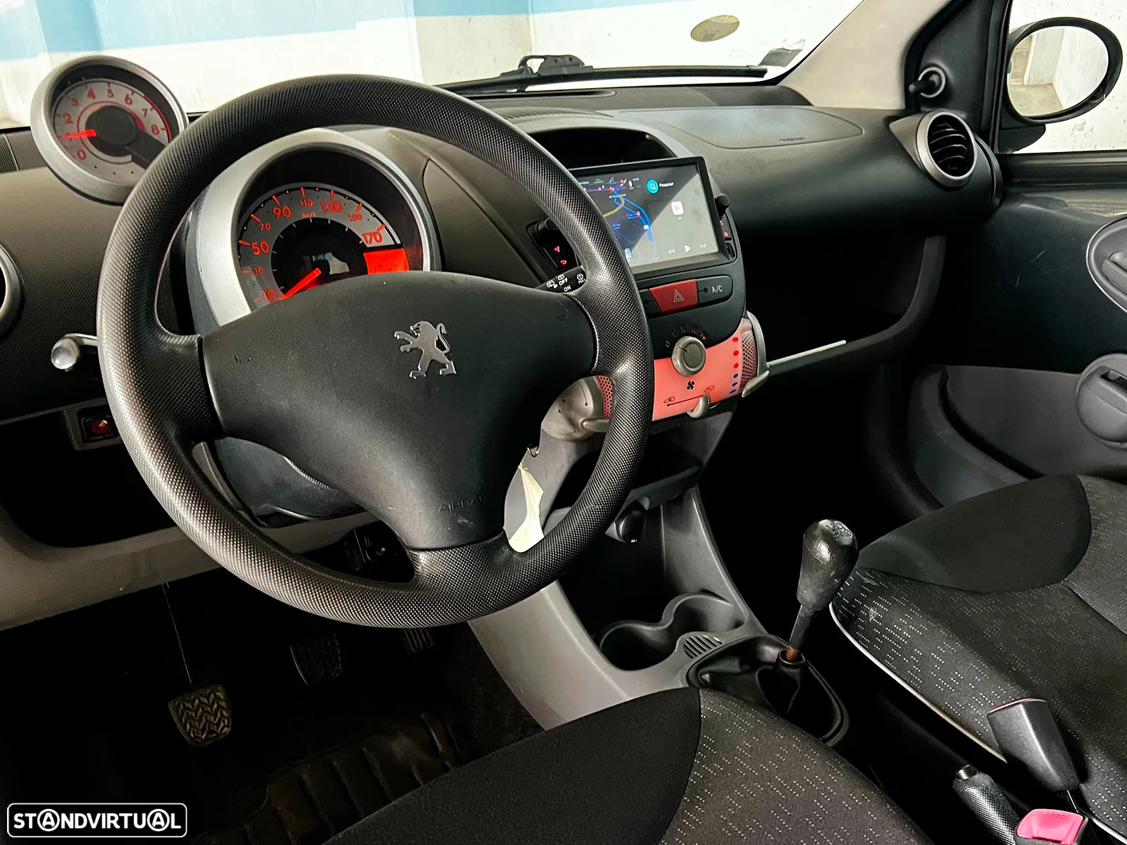 Peugeot 107 1.0 Urban - 6