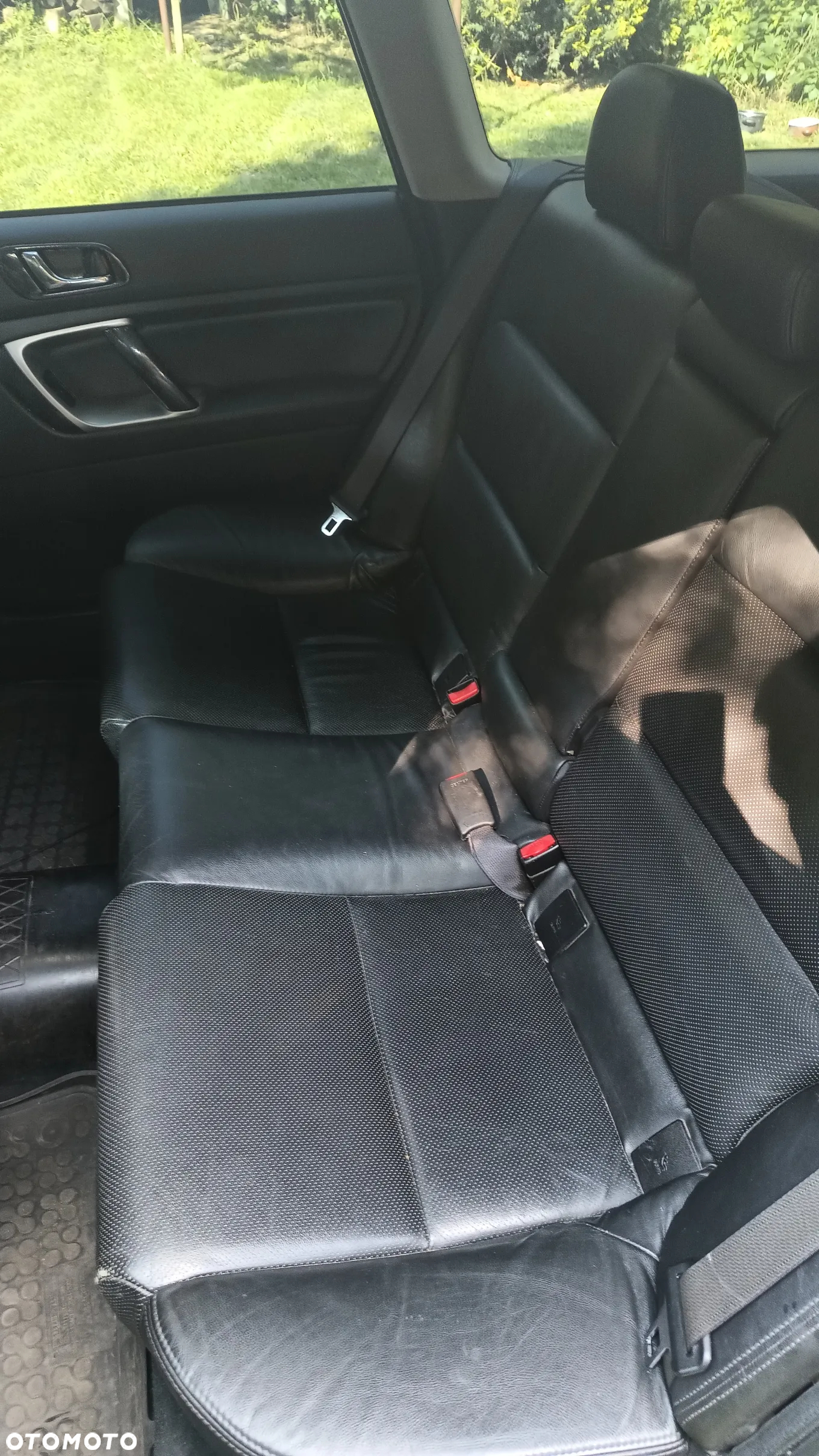 Subaru Legacy 2.0i Active - 11
