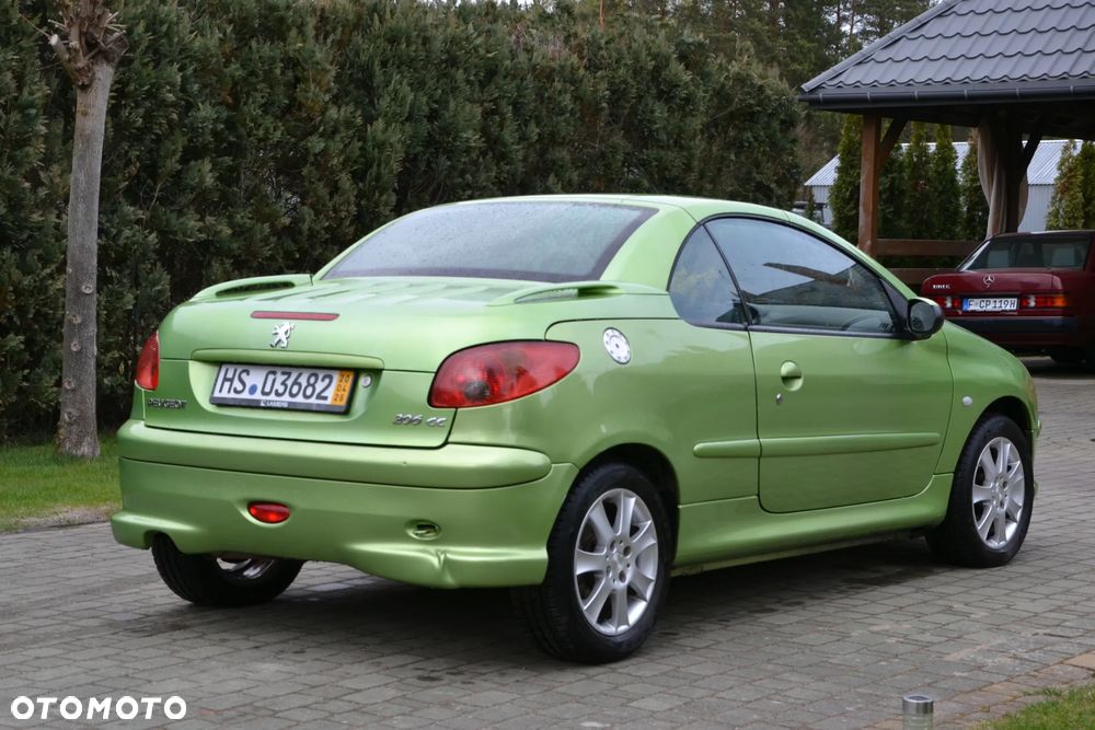 Peugeot 206 CC 110 Platinum - 3