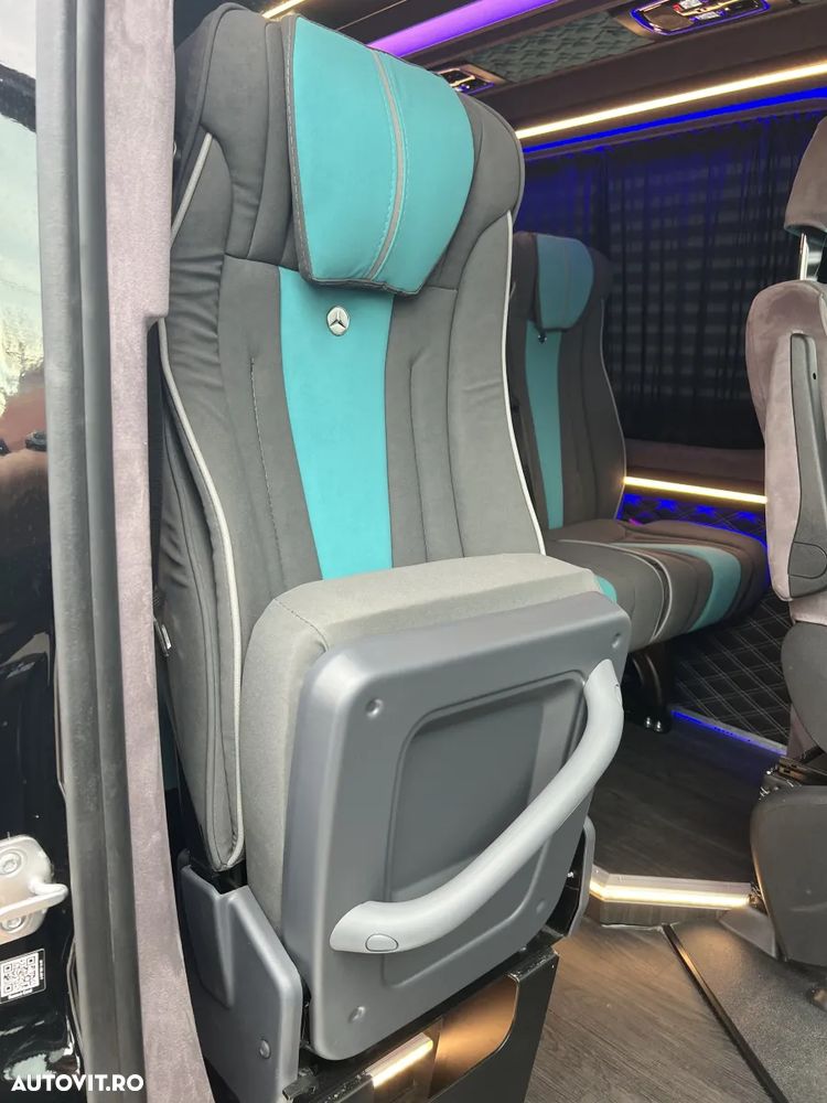 Mercedes-Benz Sprinter 517 CDI Microbuz 19+1+1 - 19