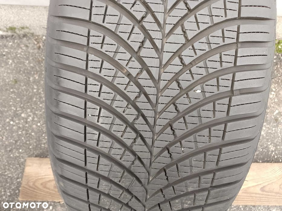 1x OPONA CAŁOROCZNE GoodYear Vector4Seas. 2023R. 255/45/19 7,5MM - 2