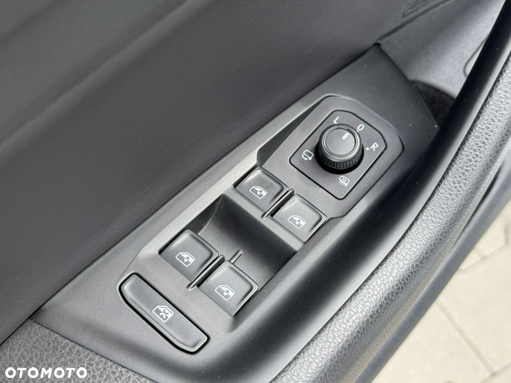 Volkswagen Arteon 2.0 TDI R-Line DSG - 18
