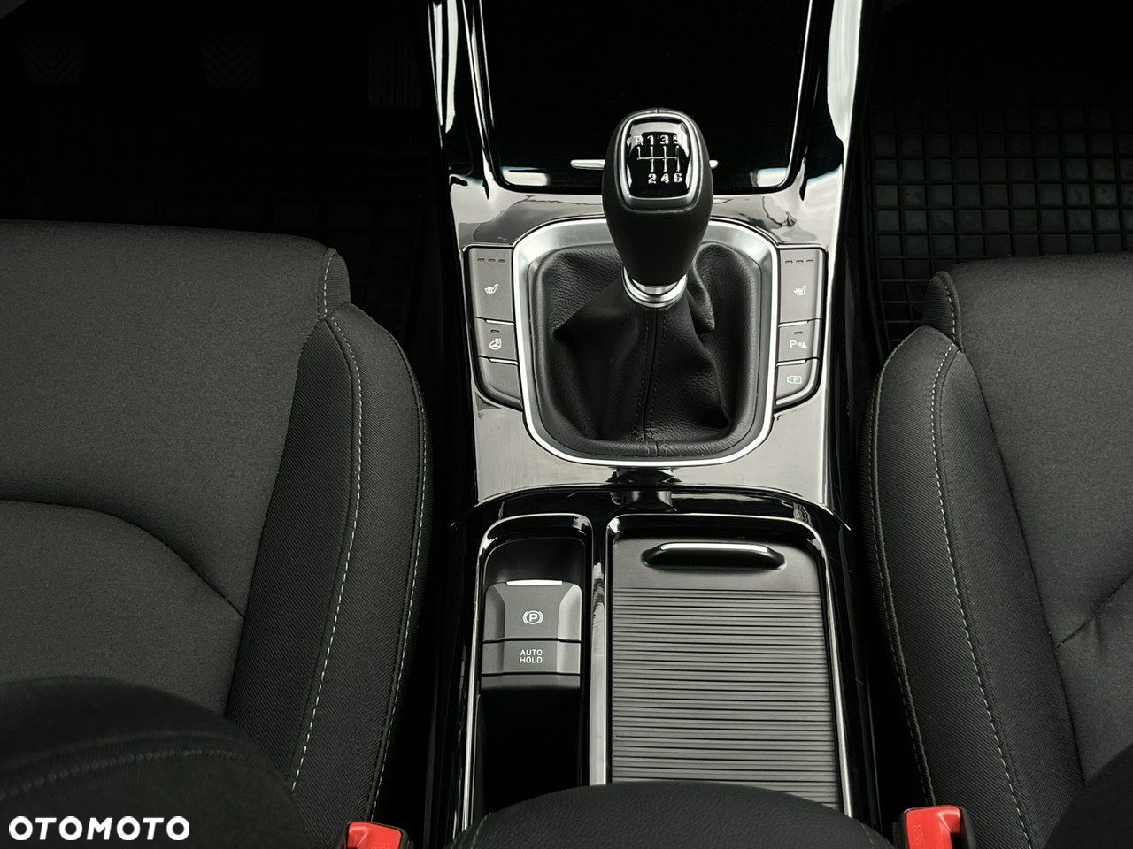 Hyundai i30 - 25
